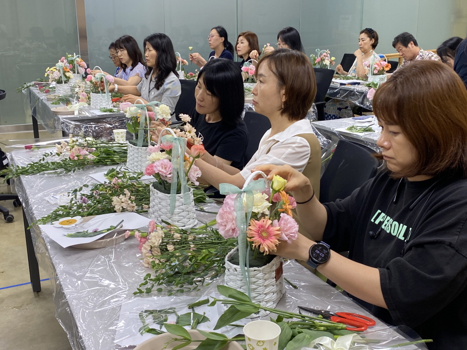 [H아카데]화성시 사회서비스 종사자 마음돌봄을 위한 '오늘은 힐링DAY' - 원예테라피