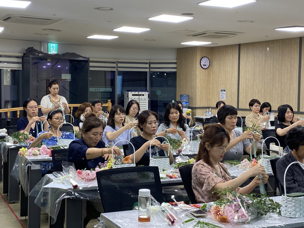 [H아카데]화성시 사회서비스 종사자 마음돌봄을 위한 '오늘은 힐링DAY' - 원예테라피